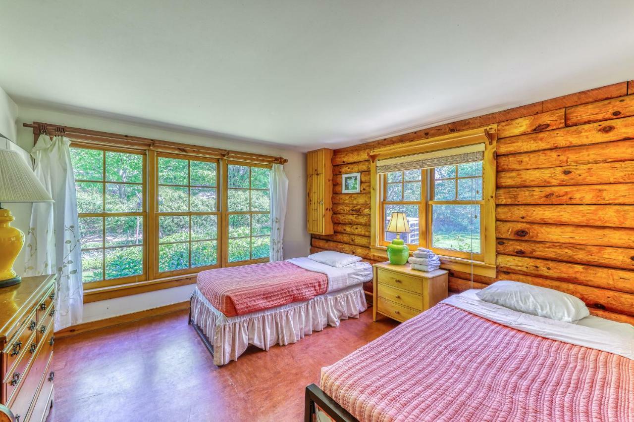 2 Bed 2 Bath Vacation Home In Charlotte Exterior photo